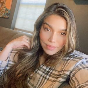 Meet your Posher, Alexa